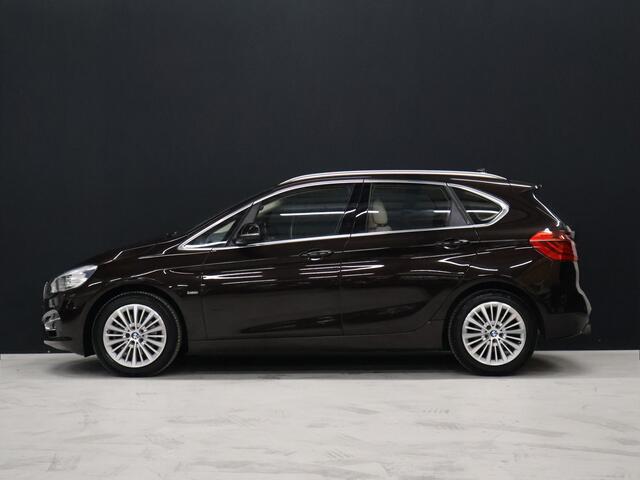 BMW 2-SERIE Active Tourer 218i Luxury [CAMERA, NAVIGATIE, ELEK ACHTERKLEP, VOL LEDER, CRUISE CONTROL, CLIMATE CONTROL, PARKEERSENSOR, NIEUWSTAAT]