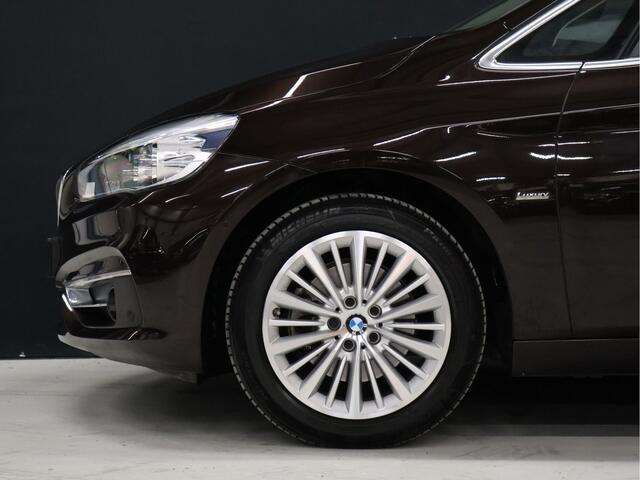 BMW 2-SERIE Active Tourer 218i Luxury [CAMERA, NAVIGATIE, ELEK ACHTERKLEP, VOL LEDER, CRUISE CONTROL, CLIMATE CONTROL, PARKEERSENSOR, NIEUWSTAAT]