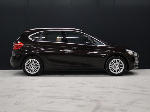 BMW 2-SERIE Active Tourer 218i Luxury [CAMERA, NAVIGATIE, ELEK ACHTERKLEP, VOL LEDER, CRUISE CONTROL, CLIMATE CONTROL, PARKEERSENSOR, NIEUWSTAAT]