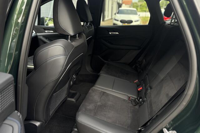 BMW 2-SERIE Active Tourer 218i M-Sport | Trekhaak | Sportstoelen | Adaptive Cruise | Adaptief M-onderstel