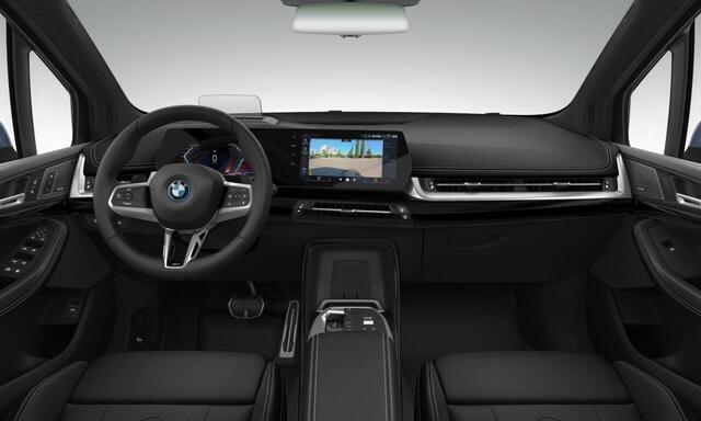 BMW 2-SERIE 225e xDrive Active Tourer | M Sportpakket | Innovation Pack | Comfort Pack | Travel Pack