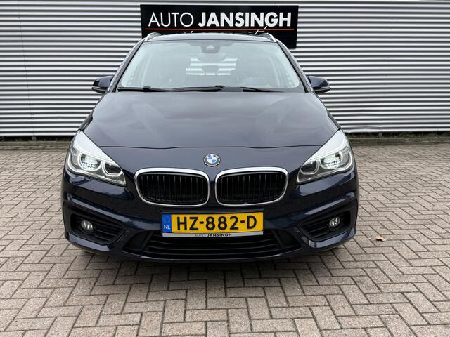 BMW 2-SERIE Active Tourer 218i Essential | Trekhaak | PDC | LM Velgen | Navi | Clima | Cruise RIJKLAARPRIJS INCL 12 MAANDEN GARANTIE EN BEURT