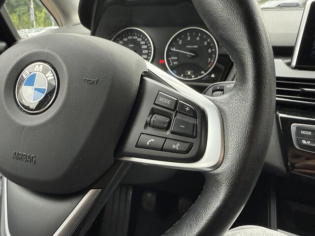 BMW 2-SERIE Active Tourer 218i Essential | Trekhaak | PDC | LM Velgen | Navi | Clima | Cruise RIJKLAARPRIJS INCL 12 MAANDEN GARANTIE EN BEURT