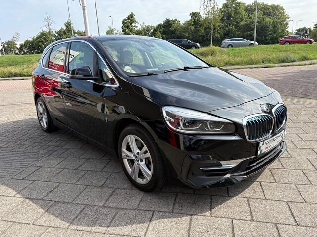 BMW 2-SERIE Active Tourer 225xe iPerformance | Navi \ Cruise | Leer | 78.968 km Dealeronderhouden