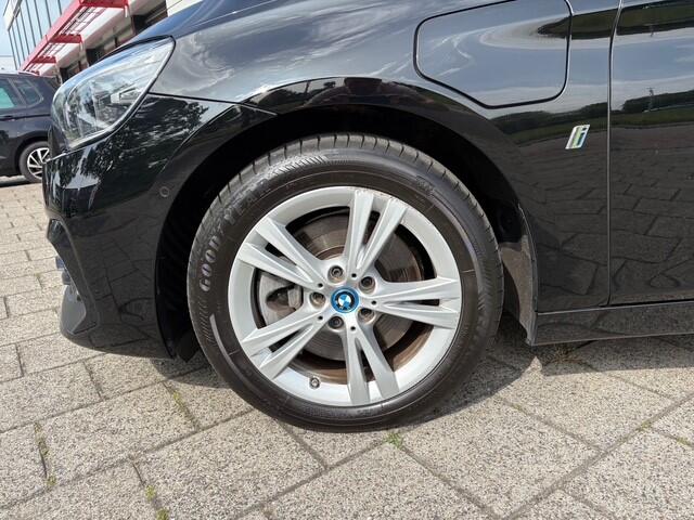 BMW 2-SERIE Active Tourer 225xe iPerformance | Navi \ Cruise | Leer | 78.968 km Dealeronderhouden