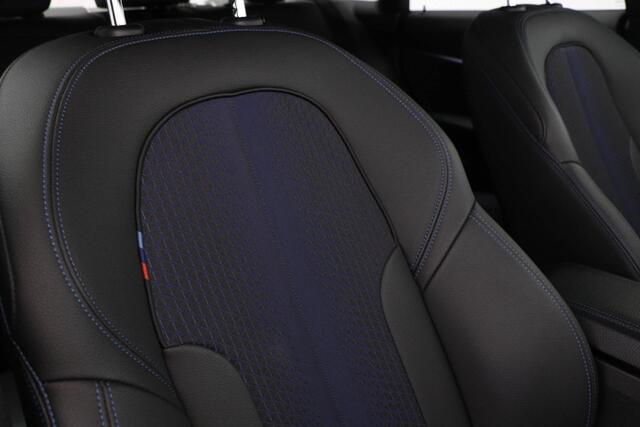 BMW 2-SERIE Gran Coupé 218i M-Sport High Executive | PARKING- PACK | HEAD UP | DRAADLOZE LADER | APPLE | CAMERA