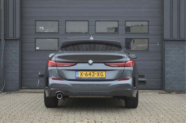 BMW 2-SERIE Gran Coupé 218i High Executive | M-PAKKET | CAMERA | CARPLAY | LED |