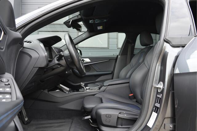 BMW 2-SERIE Gran Coupé 218i High Executive | M-PAKKET | CAMERA | CARPLAY | LED |