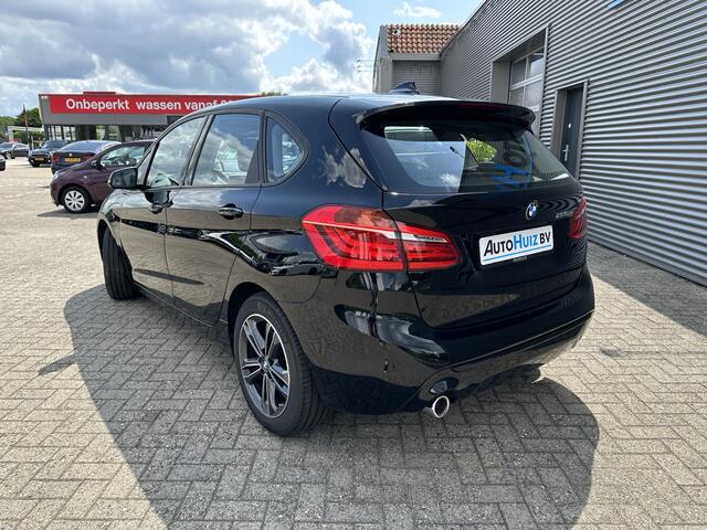 BMW 2-SERIE Active Tourer 225xe iPerformance Executive Sport Line Adaptive Cruise Control Stoelverwarming PDC DAB LED