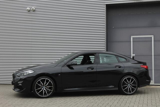 BMW 2-SERIE Gran Coupé 218i Executive Edition I M-Sport I Aut. I Carplay I ACC