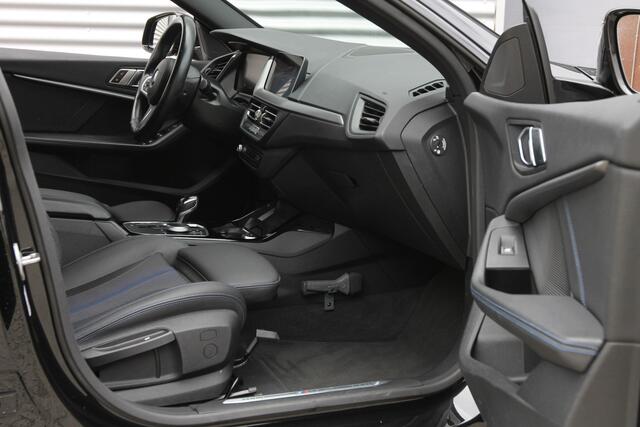 BMW 2-SERIE Gran Coupé 218i Executive Edition I M-Sport I Aut. I Carplay I ACC