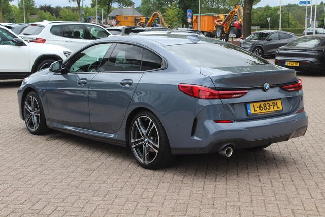 BMW 2-SERIE Gran Coupé 218i High Executive Ed. M Sport / Camera / Leder / Navigatie / 18'' / ACC / DAB / Virtual Cockpit / Stoelverwarming / Cruise Control