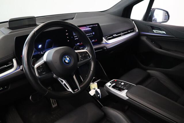 BMW 2-SERIE Active Tourer 225e xDrive M-Sport HUD Keyless Go/Start 360 camera LED