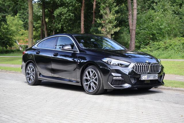 BMW 2-SERIE Gran Coupé 218i M Sport Edition M-Sportpakket, Adaptieve Cruise Control, Stuurwielverwarming, Sportstoelen, Parkeerhulpsysteem, DAB, Stoelverwarming, Shadowline, M-Sportbesturing, Grootlichtassistent, Live Cockpit,etc.