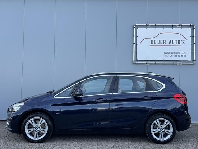 BMW 2-SERIE Active Tourer 220i High Executive Automaat/Trekaak/Leer.