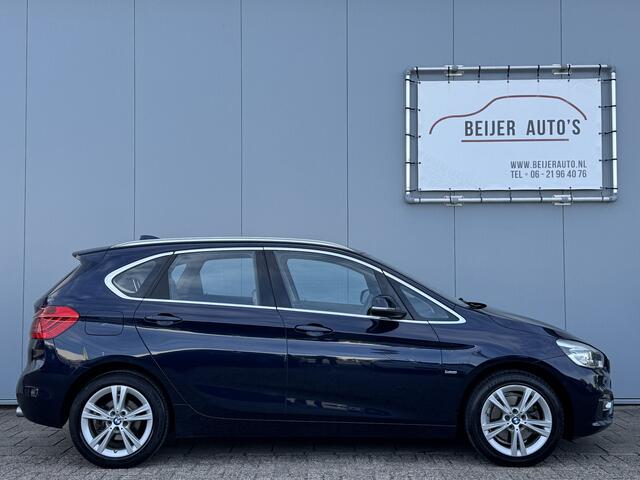 BMW 2-SERIE Active Tourer 220i High Executive Automaat/Trekaak/Leer.