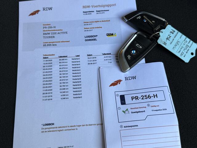BMW 2-SERIE Active Tourer 220i High Executive Automaat/Trekaak/Leer.