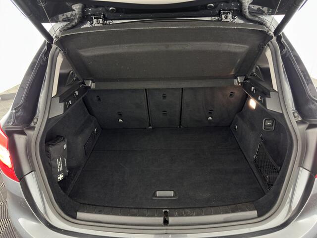 BMW 2-SERIE Active Tourer 216d Centennial Executive *PANO | FULL-LED | NAVI-FULLMAP | SPORT-SEATS | KEYLESS | ECC | PDC | CRUISE | 17''ALU*