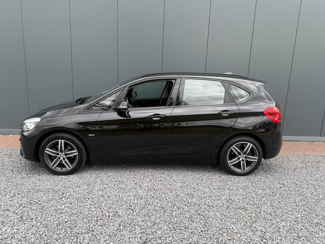 BMW 2-SERIE Active Tourer 218d 2.0 150pk Automaat Executive Sportline