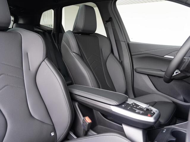 BMW 2-SERIE Active Tourer 225e xDrive | M Sportpakket | Premium Pack | Comfort Pack | Travel Pack