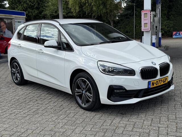 BMW 2-SERIE Active Tourer 220i High Executive Launch Edition NAVI | KLIMA | BOVAG !!