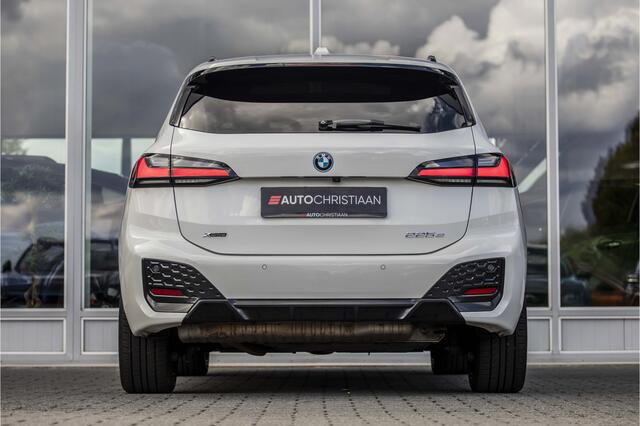 BMW 2-SERIE Active Tourer 225e xDrive | M-Sport | Pano | Head-up | 19"