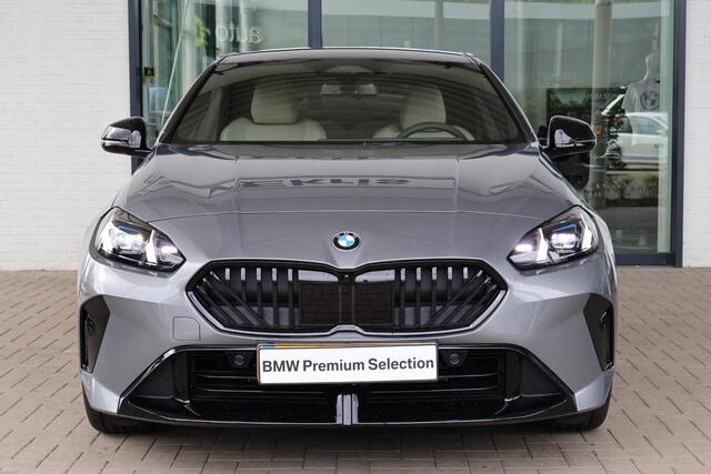 BMW 2-SERIE Gran Coupé 220 M Sport Design Edition | Voorstoelen Verwarmd | Stuurwiel Verwarmd | Achteruitrij Camera
