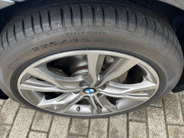 BMW 2-SERIE 220I actieve touring