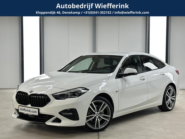 BMW 2-SERIE Gran Coupé 218i Executive 140pk | Stoelverwarming | 18 inch | PDC | Navi