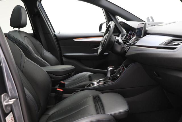 BMW 2-SERIE Active Tourer 225xe M-Sport iPerformance High Executive | AUDIO MEDIA- PACK | PANORAMADAK | DAB | CAMERA | 18"