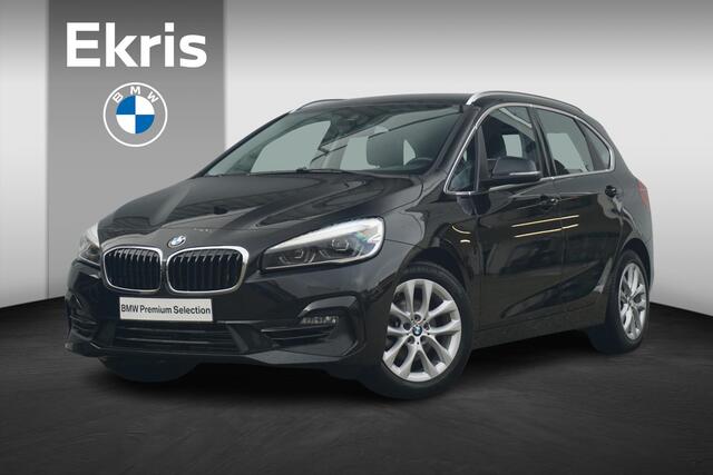 BMW 2-SERIE Active Tourer 218i Executive Sport Line 17'' / Trekhaak / Head-Up Display / PDC