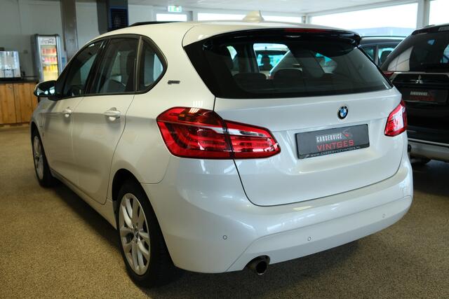 BMW 2-SERIE Active Tourer 225xe iPerformance Centennial High Executive Pano, Navi, Xenon, Plugin17"inch, Stoelverwarming, 225PK!