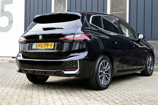 BMW 2-SERIE Active Tourer 218i M-Sport Rijklaarprijs-Garantie Sportinterieur Led Camera Apple carplay