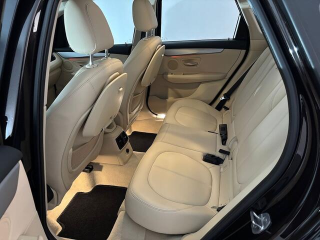 BMW 2-SERIE 218 Active Tourer i Centennial Executive Automaat | LEDER | Full LED | Trekhaak