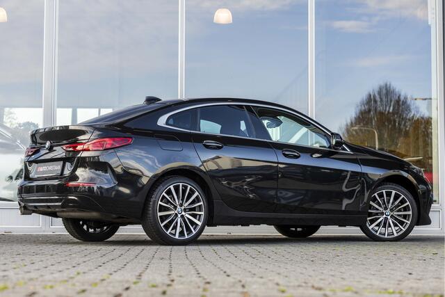 BMW 2-SERIE Gran Coupé 218i High Executive Edition | NL Auto | LED
