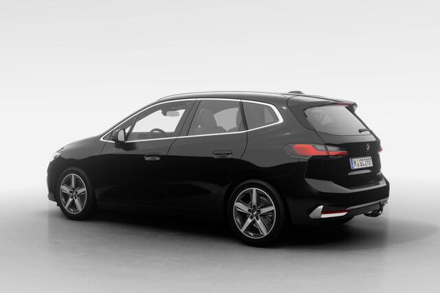 BMW 2-SERIE Active Tourer 220i | Luxury Line | Premium Pack | Travel Pack