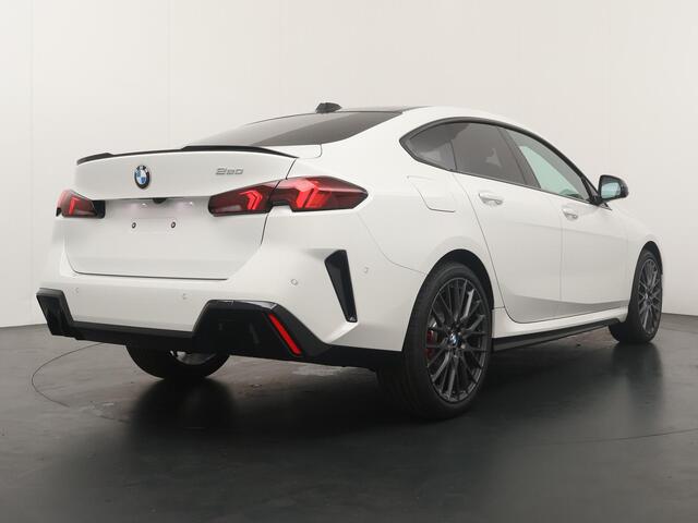 BMW 2-SERIE Gran Coupé 220 M Sport Package Pro | Equipment Package