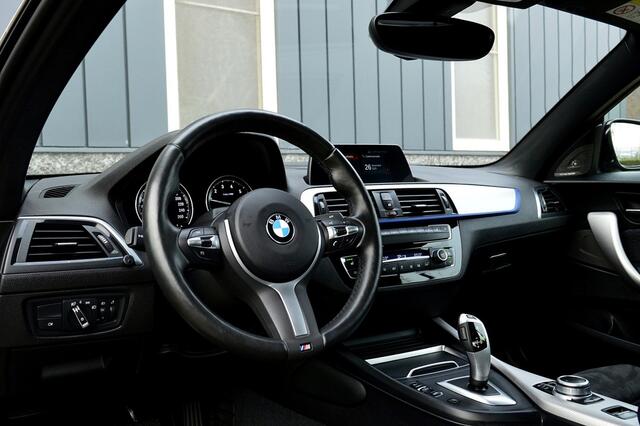 BMW 2-SERIE Cabrio 218i M-Sport Rijklaarprjs-Garantie Navigatie Airco Stoel/Stuur verwarming Led