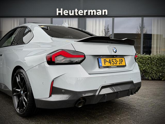 BMW 2-SERIE Coupé 220i Coupe M-Sport Aut./ M-Performance/ Schuifdak