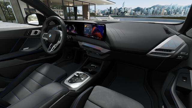 BMW 2-SERIE Gran Coupé 220 M Sport Automaat / Sportstoelen / Adaptieve LED / Achteruitrijcamera / M Adaptief onderstel / Parking Assistant / Stoelverwarming / Comfort Access