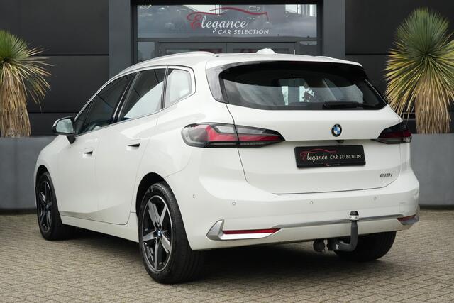 BMW 2-SERIE Active Tourer 218i 136pk Panoramadak/Stoelverwarming/Camera