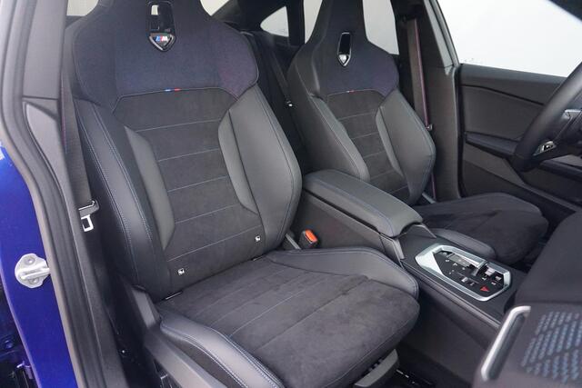 BMW 2-SERIE Gran Coupé 220 M Sportpakket Pro 19'' / Elektrisch Verstelbare Stoelen / Harman Kardon / Driving Assistant Plus