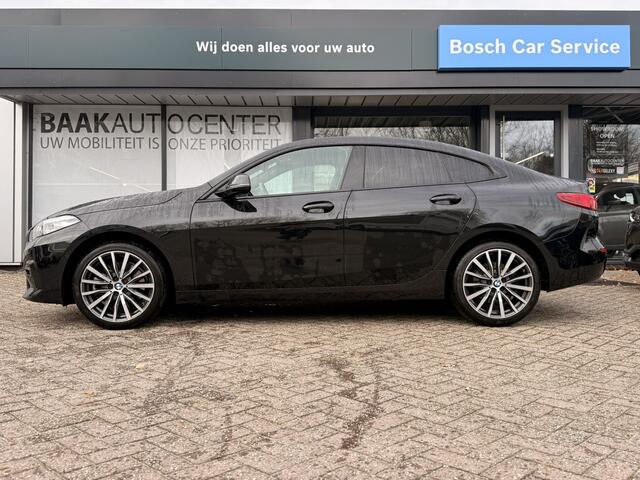 BMW 2-SERIE Gran Coupé 220i Business Edition Plus | Leer | Navi | Carplay