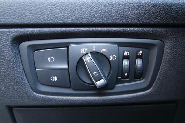 BMW 2-SERIE Cabrio 218i High Executive | M-pakket | Navigatie | Sensoren v/a |