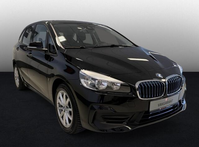 BMW 2-SERIE Active Tourer 225xe iPerformance ( Navi / Hybride / Automaat )