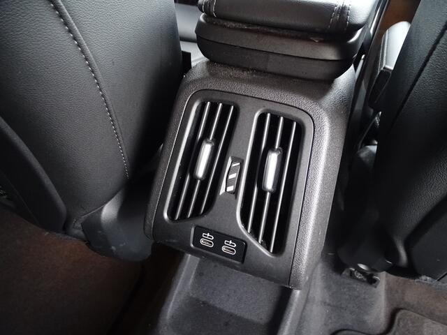 BMW 2-SERIE 218 Active Tourer M Sport Innovation-pack Elek.Trekhaak Driv.Ass.Plus Head-Up Ada.Led Harman/Kardon Elek.Stoelen 19'' LM velgen