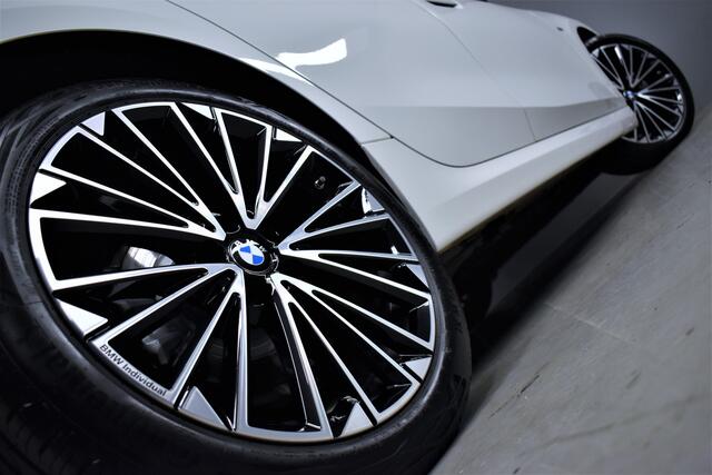 BMW 2-SERIE Active Tourer 218i 136pk M-Sport Automaat 1e Eig. CarPlay/Camera/Keyless/Virtual/Navi/Led/Leer/Lmv19''