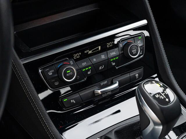 BMW 2-SERIE Active Tourer 218i Corporate Lease High Exe ORG NL HUD CAMERA HIFI STOELVERW LEDER