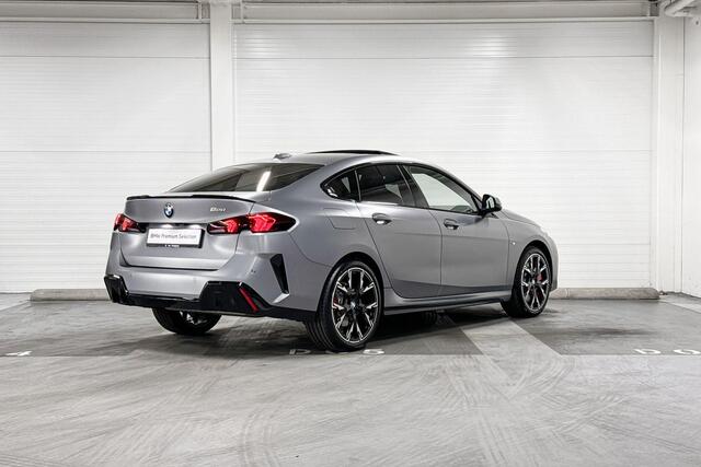 BMW 2-SERIE Gran Coupé 220 | M-Sport Pro | Innovation Pack | Driving Assistant Plus | Harman/Kardon | Panoramadak | Comfort Access