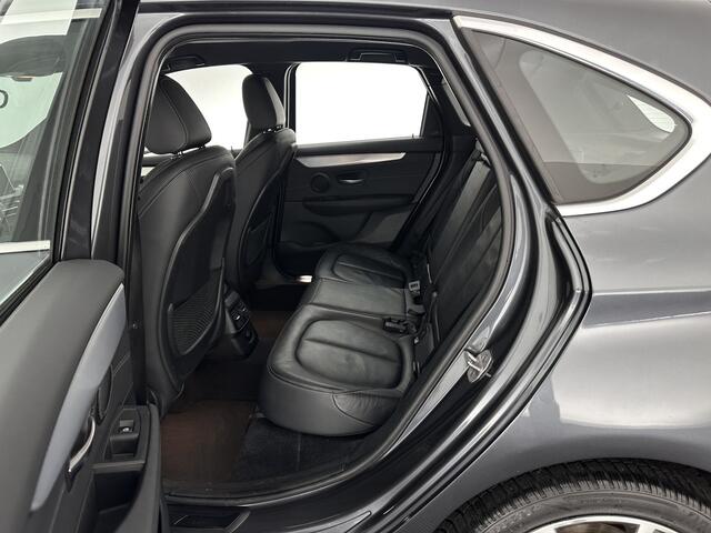 BMW 2-SERIE Active Tourer 216d Corporate Lease High Executive Aut. *HEAD-UP | LEATHER | FULL-LED | HEATED-COMFORTSEATS | NAVI-FULLMAP | ECC | PDC | CRUISE | 18''ALU*